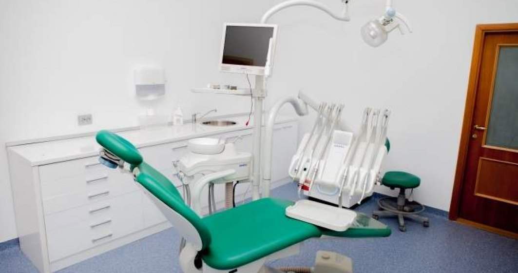 Decanul Facultății de Medicină Dentară din Iași: Avem stomatologi, dar deficitul de asistenți medicali e enorm